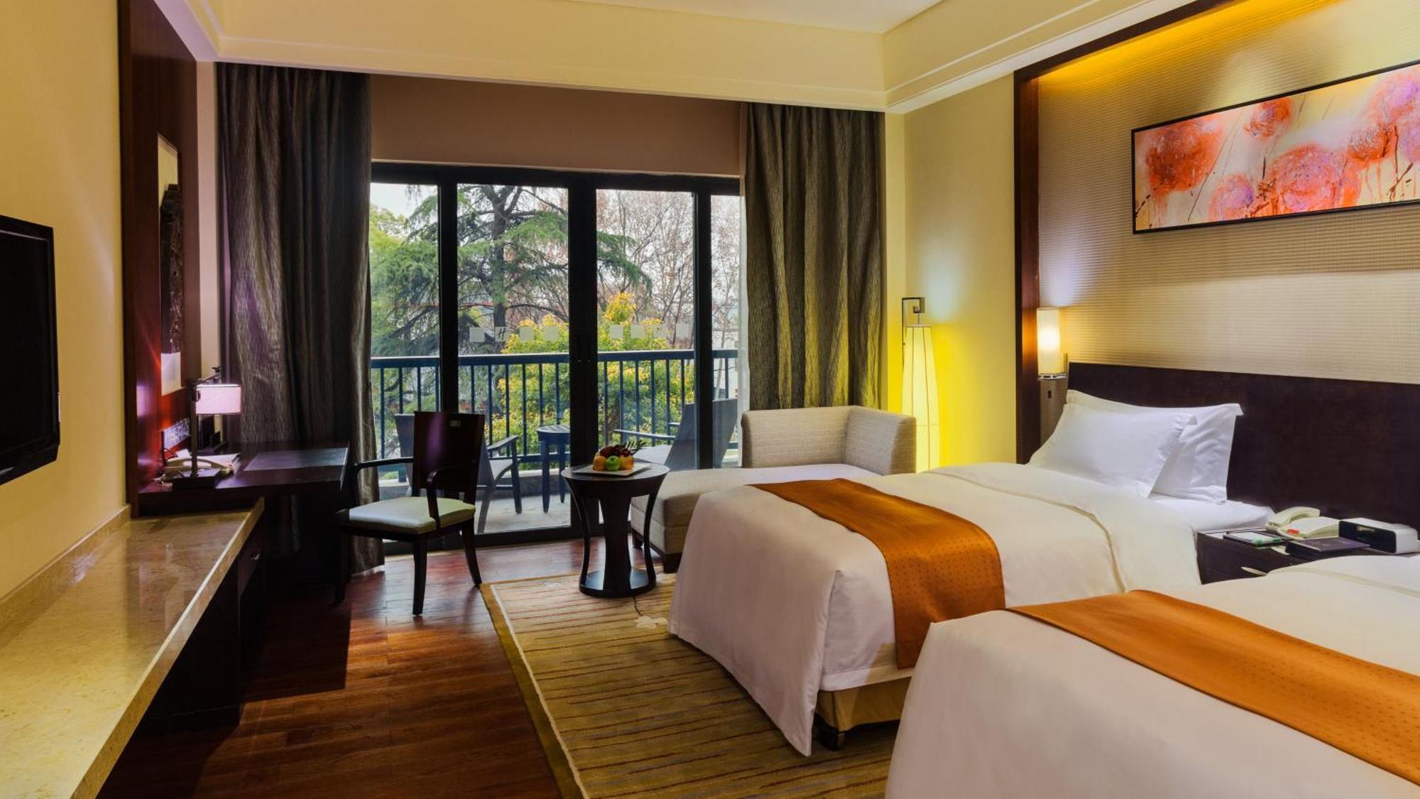 Holiday Inn Resort Chaohu Hot Spring By Ihg Hofej Kültér fotó